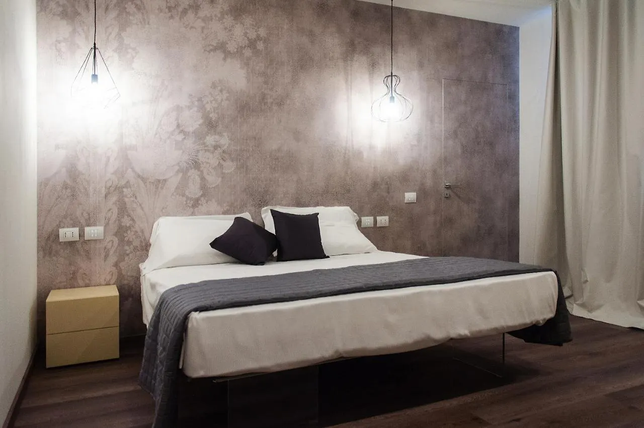 ** Bed & Breakfast Homy Bnb Empoli Italia